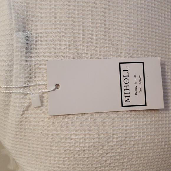 MIHOLL waffle knit top with sheer decorative sleeves - Picture 4 of 7